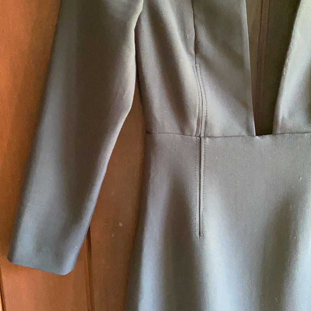 Babaton Dress - Picture 3 of 6